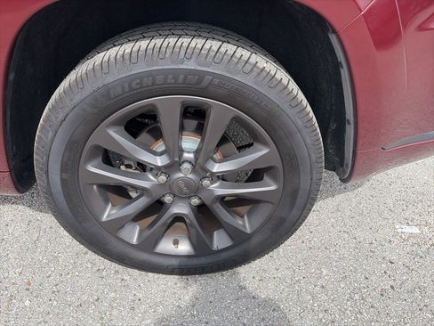 Used 2019 Jeep Grand Cherokee High Altitude RWD image 10