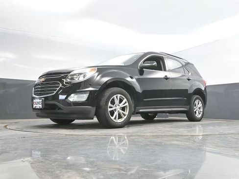 Used 2017 Chevrolet Equinox LT w/ Convenience Package FWD image 36