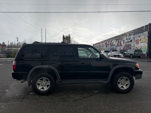 Used 1999 Toyota 4Runner SR5 image 6