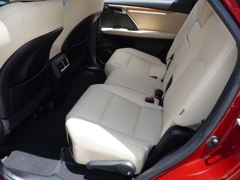 Used 2022 Lexus RX 350L FWD w/ Premium Package image 32