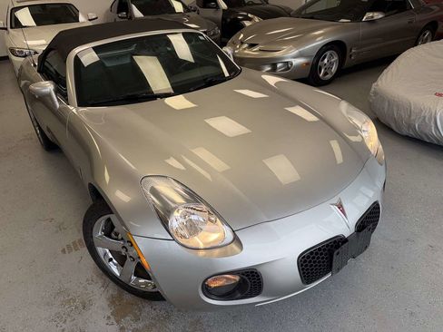 Used 2007 Pontiac Solstice GXP w/ Premium Package image 14