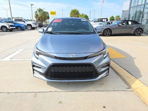 Used 2025 Toyota Corolla SE w/ Convenience Package FWD image 9