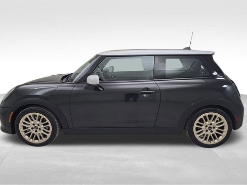 Certified 2025 MINI Cooper S image 6