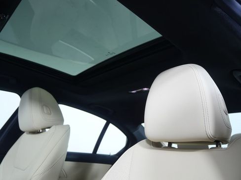 New 2026 BMW 330i Sedan image 26