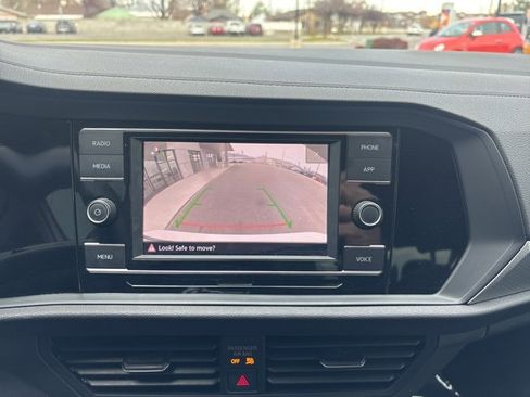 Used 2024 Volkswagen Jetta S image 23