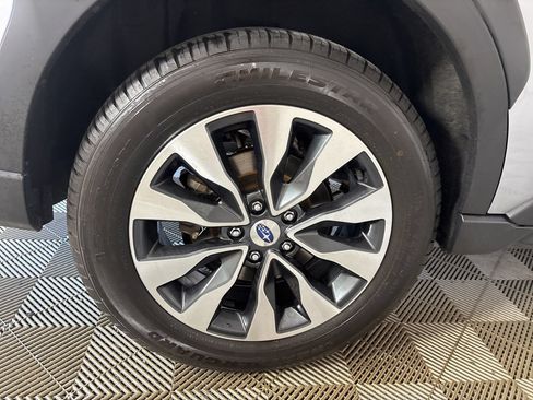 Used 2024 Subaru Outback Limited AWD/4WD image 33