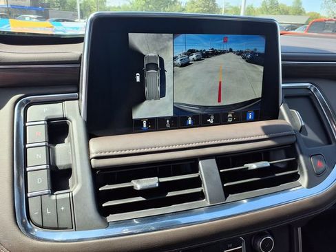 Used 2023 Chevrolet Tahoe LT w/ LT Signature Plus Package RWD image 9