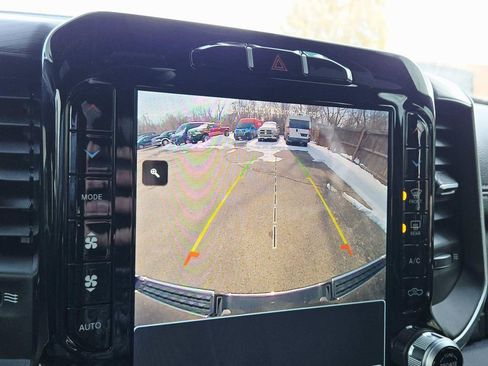 Used 2023 RAM 1500 Laramie image 27