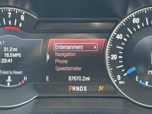 Used 2017 Ford Explorer Platinum AWD/4WD image 25