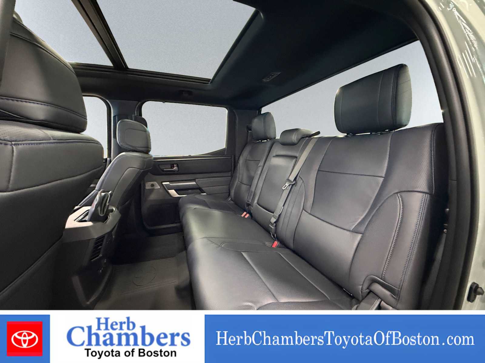 New 2026 Toyota Tundra Platinum AWD/4WD image 18
