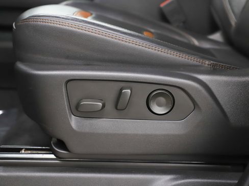 Used 2022 GMC Sierra 1500 AT4 w/ AT4 Preferred Package image 27