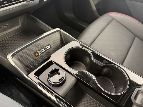 New 2026 Chevrolet Equinox RS w/ Safety and Technology Package FWD image 26