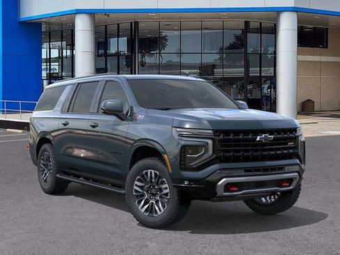 New 2026 Chevrolet Suburban Z71 AWD/4WD image 7