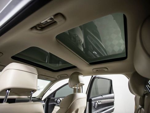 Used 2025 Genesis GV80 2.5T Prestige image 26