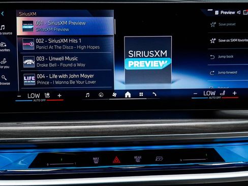 Used 2023 BMW 760i xDrive w/ Executive Package AWD/4WD image 27