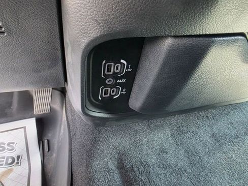 Used 2025 RAM 1500 Big Horn AWD/4WD image 19