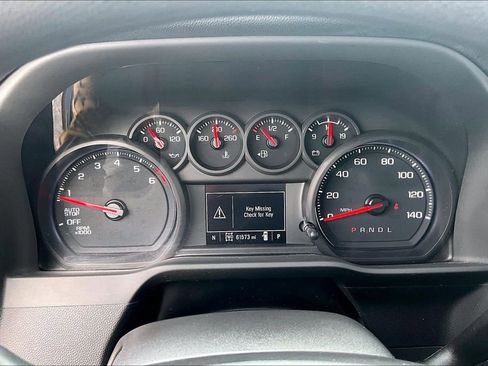 Used 2022 Chevrolet Silverado 1500 Custom Trail Boss AWD/4WD image 14