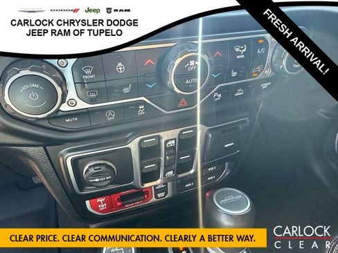Used 2021 Jeep Gladiator Rubicon AWD/4WD image 24