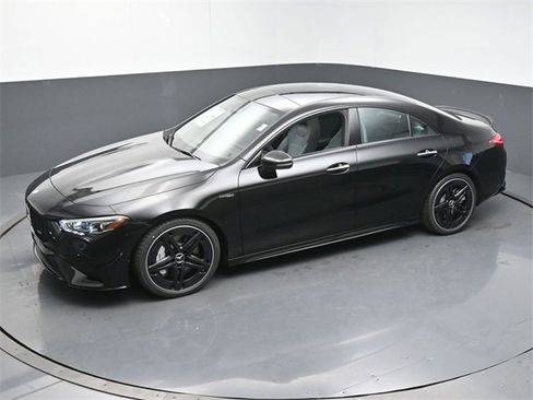 New 2025 Mercedes-Benz CLA 35 AMG 4MATIC image 40
