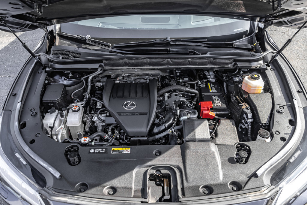 Used 2023 Lexus RX 350 AWD w/ Cold Area Package image 36