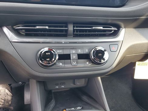 New 2026 Buick Envista Preferred w/ Convenience I Package image 18