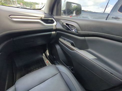 Used 2019 GMC Acadia SLT FWD image 19