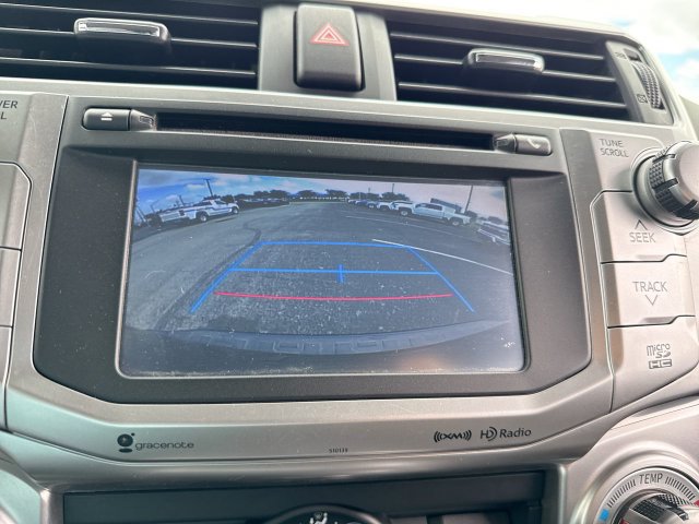 Used 2016 Toyota 4Runner SR5 AWD/4WD image 17
