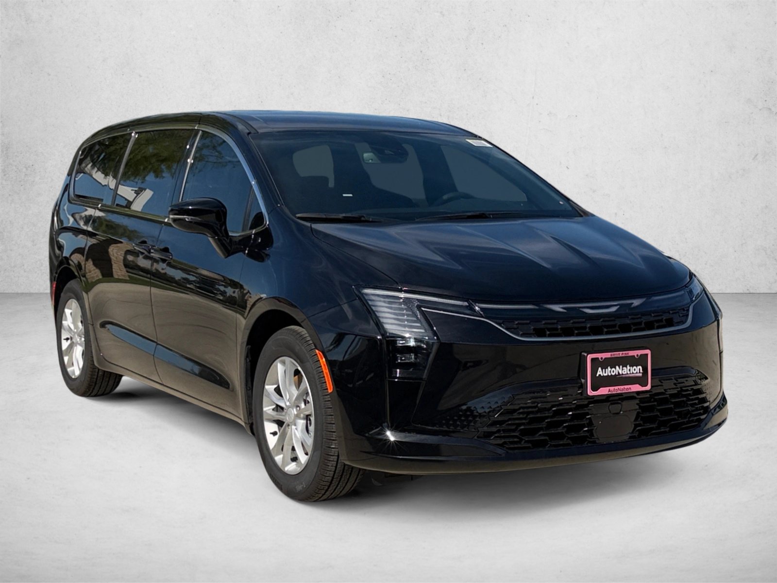 New 2027 Chrysler Pacifica Select FWD image 3