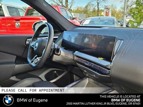 Used 2025 BMW X3 xDrive30i w/ M Sport Package AWD/4WD image 13