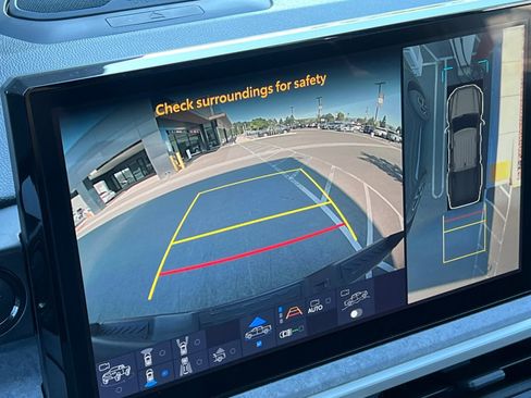 Used 2024 Toyota Tacoma Trailhunter image 27