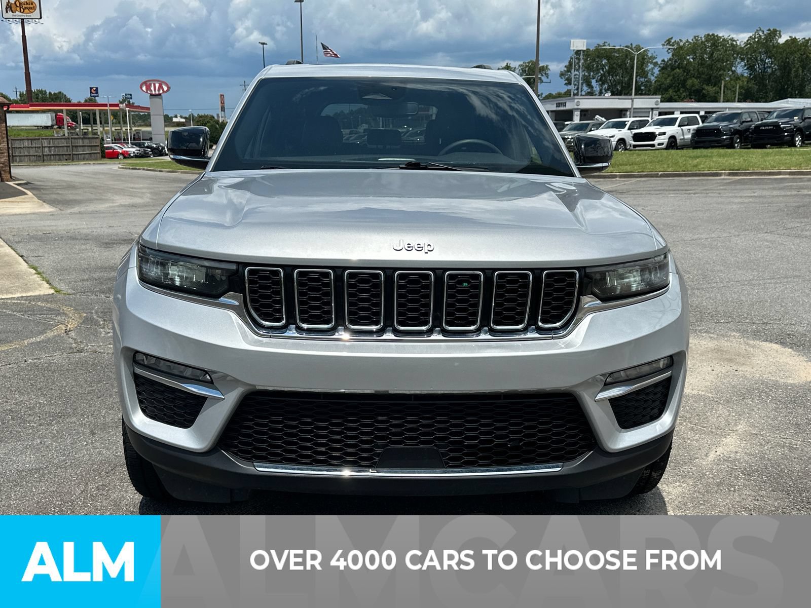 Used 2024 Jeep Grand Cherokee Limited 4xe AWD/4WD image 2