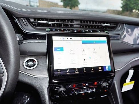 New 2023 Jeep Grand Cherokee 4xe image 34