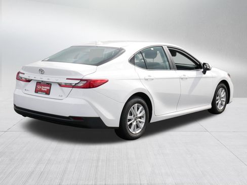 Certified 2026 Toyota Camry LE FWD image 7