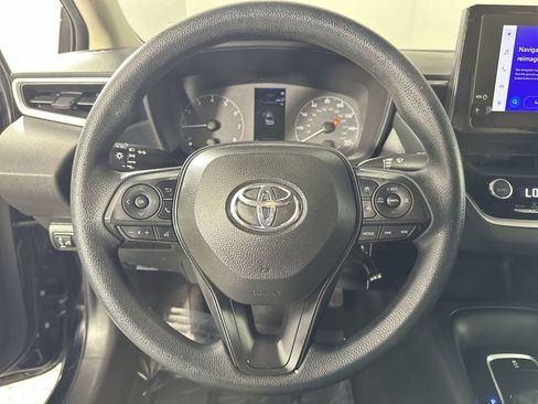 Used 2023 Toyota Corolla LE image 18