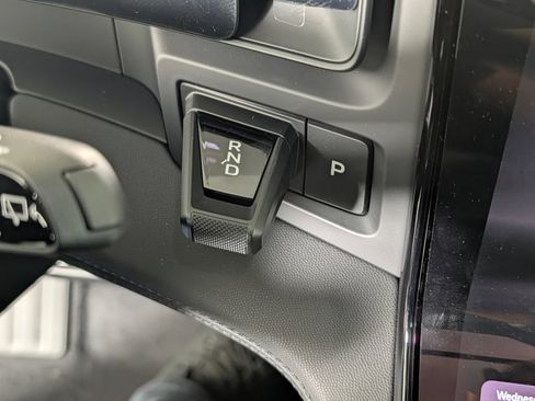 New 2026 Porsche Cayenne Electric AWD/4WD image 37