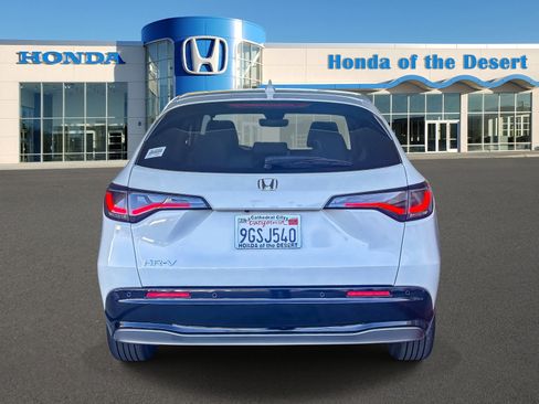 Used 2024 Honda HR-V EX-L image 6