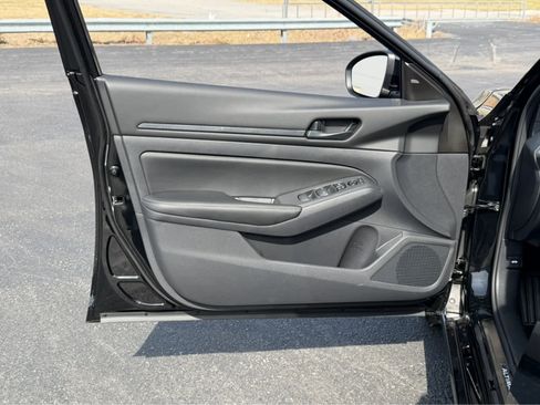 New 2026 Nissan Altima 2.5 SV image 20