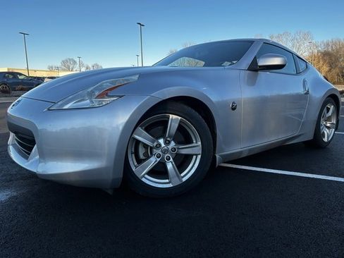 Used 2012 Nissan 370Z Touring image 7