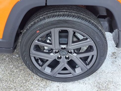 New 2026 Jeep Compass Latitude image 24