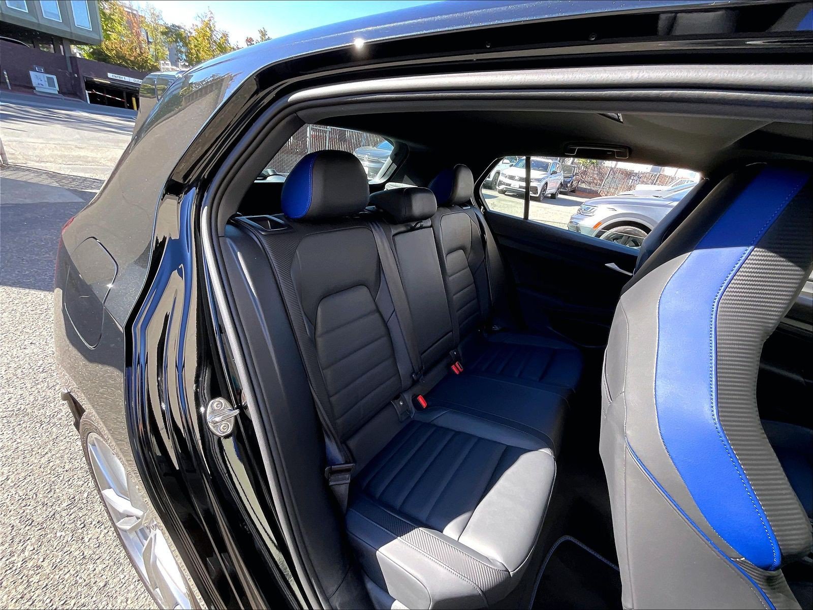 Certified 2024 Volkswagen Golf R AWD/4WD image 25