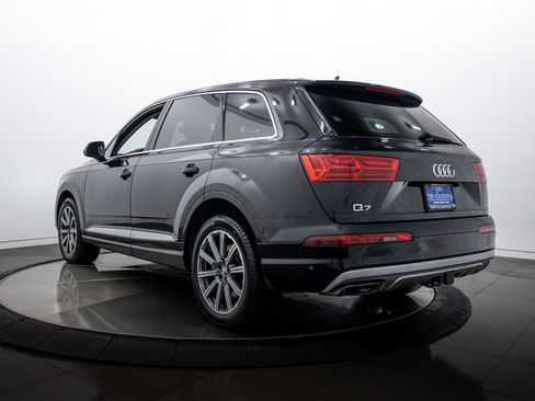 Used 2019 Audi Q7 3.0T Premium Plus image 5