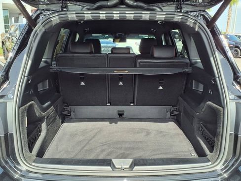 Used 2024 Mercedes-Benz GLB 250 image 18