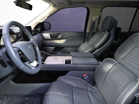 Used 2019 Lincoln Navigator L Black Label w/ Cargo Package image 13