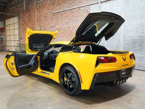 Used 2014 Chevrolet Corvette Stingray Coupe w/ 2LT Preferred Equipment Group RWD image 29