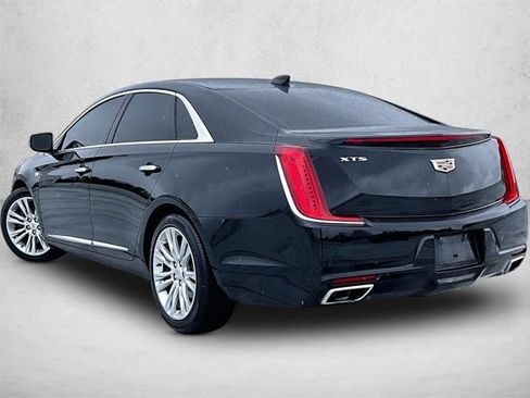 Used 2019 Cadillac XTS Luxury image 13