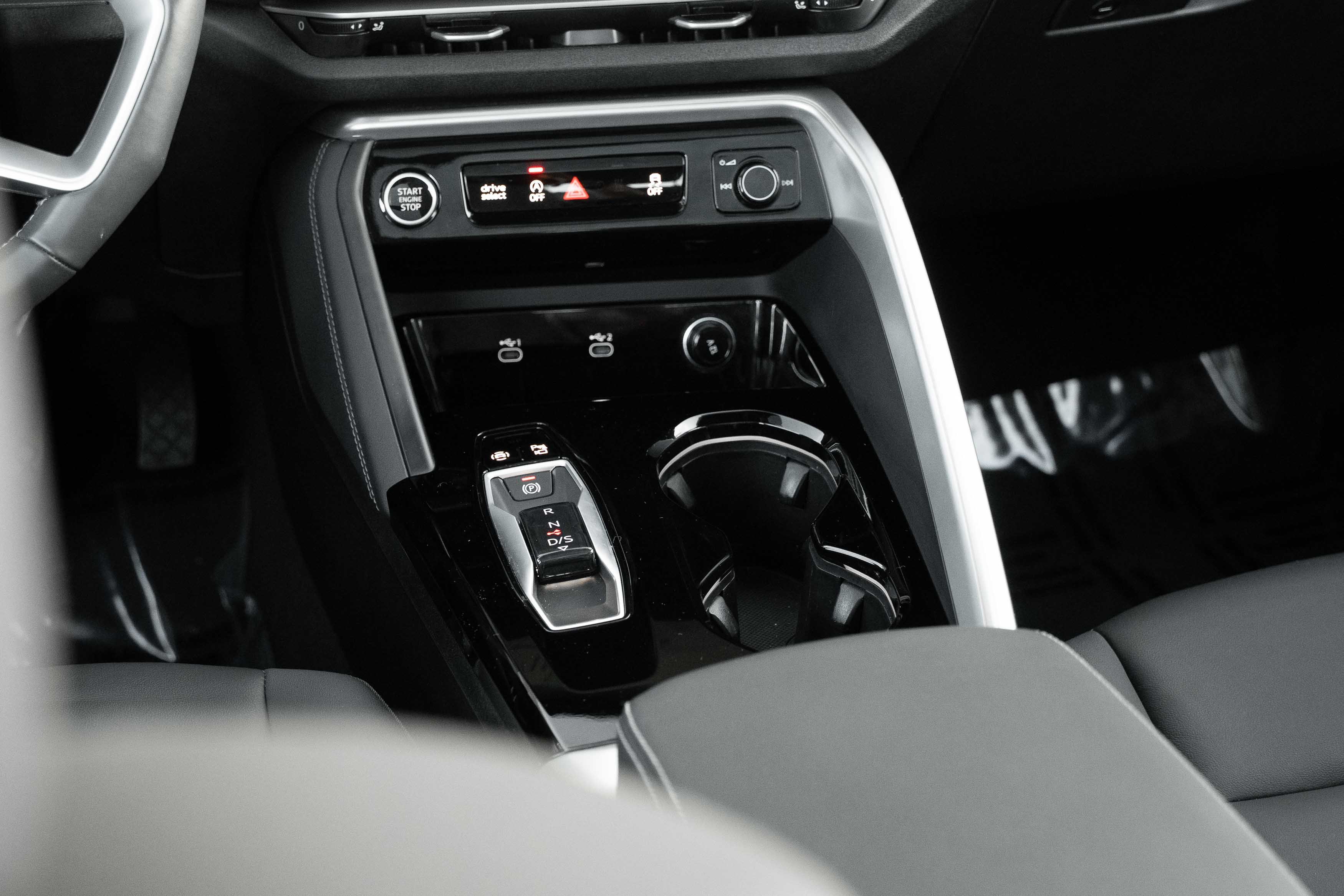 Certified 2025 Audi Q5 Premium AWD/4WD image 12