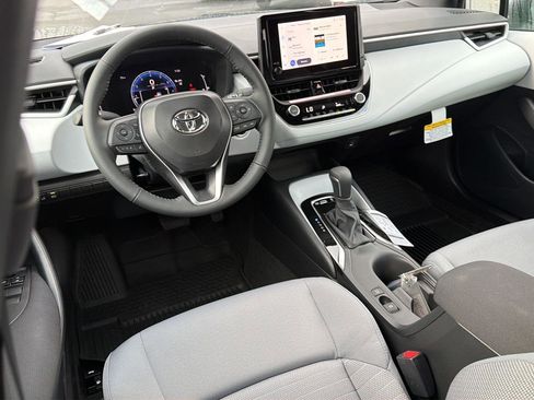 New 2026 Toyota Corolla SE FWD image 18