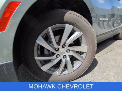 Used 2024 Chevrolet Equinox LT AWD/4WD image 8