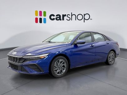 Used 2024 Hyundai Elantra Blue
