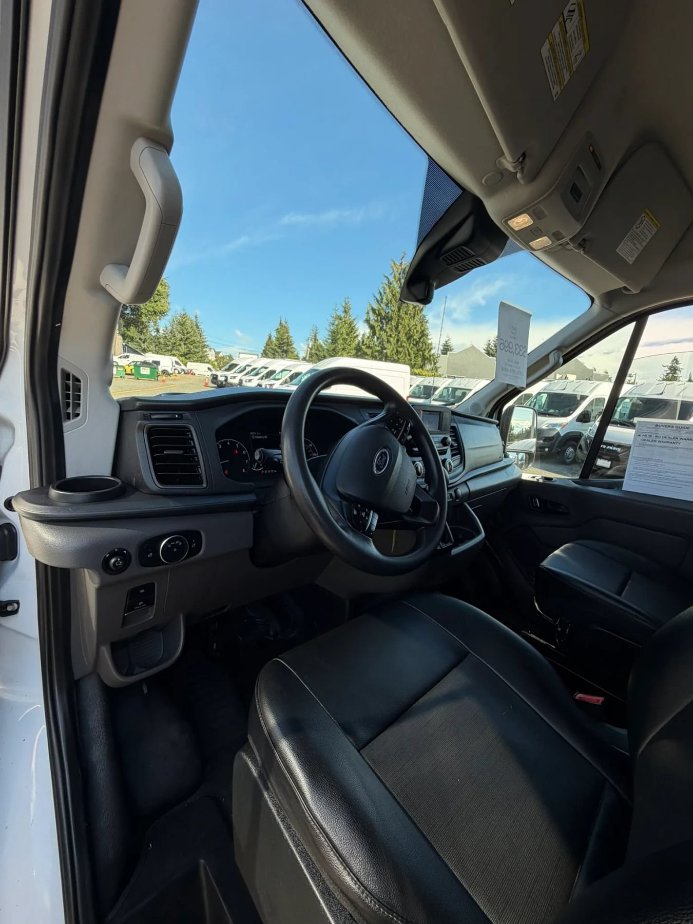Used 2023 Ford Transit 250 Medium Roof RWD image 24